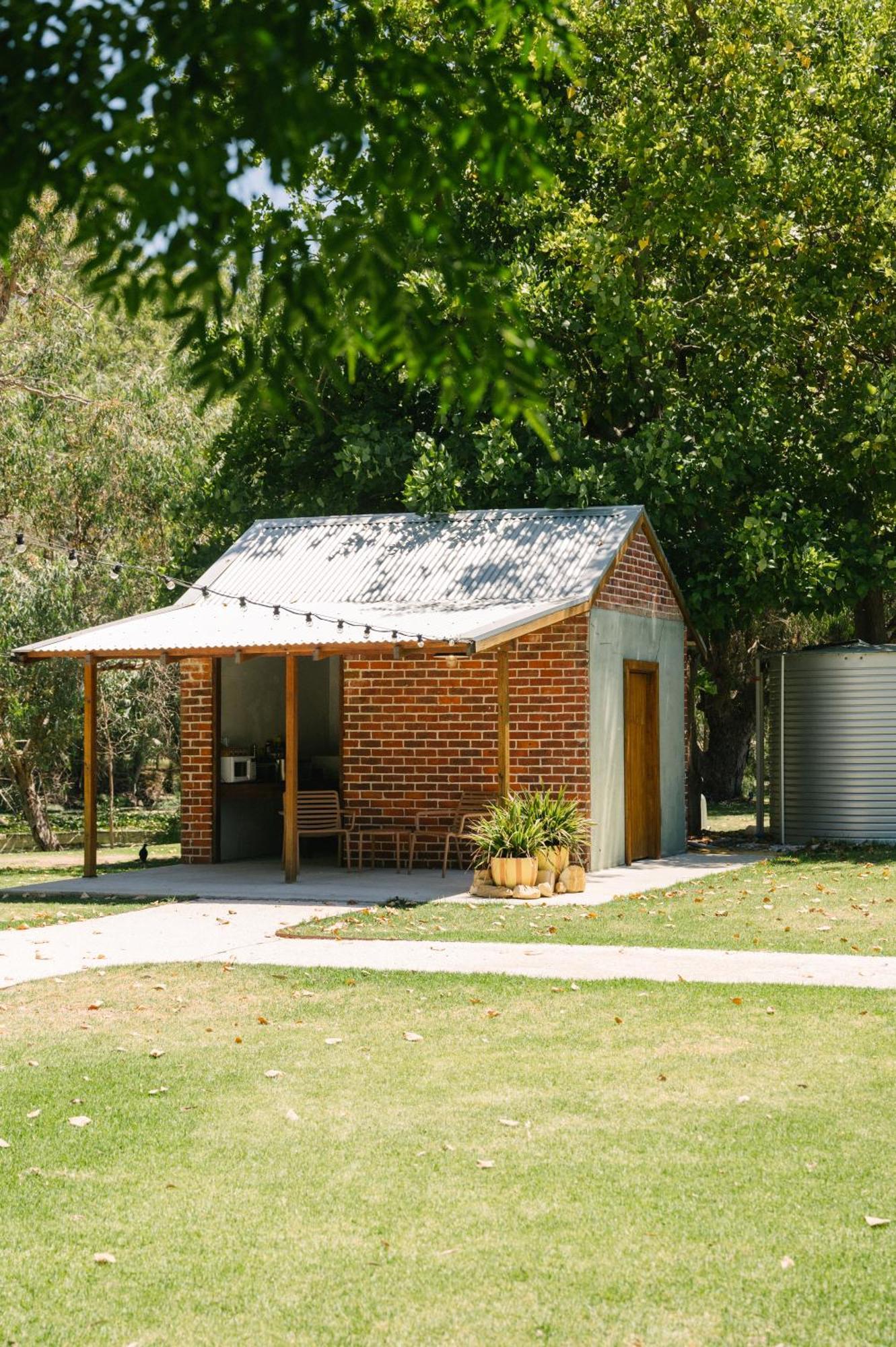 The Timothee Resort 巴瑟尔顿 外观 照片