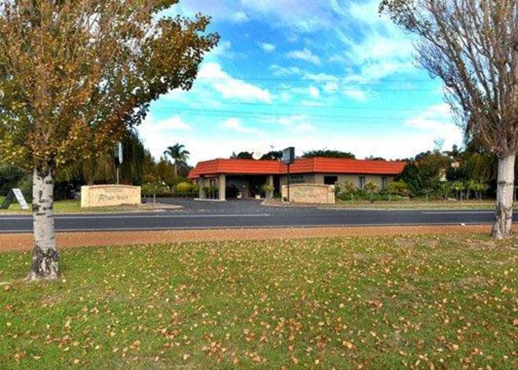 The Timothee Resort 巴瑟尔顿 外观 照片